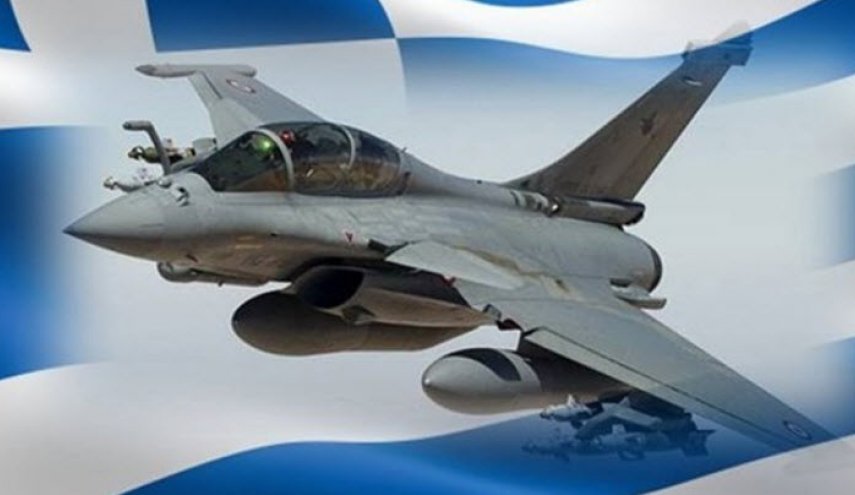 داوود اوغلو: جت‌های «اف-35» یونان به هر نقطه از ترکیه می‌رسند
