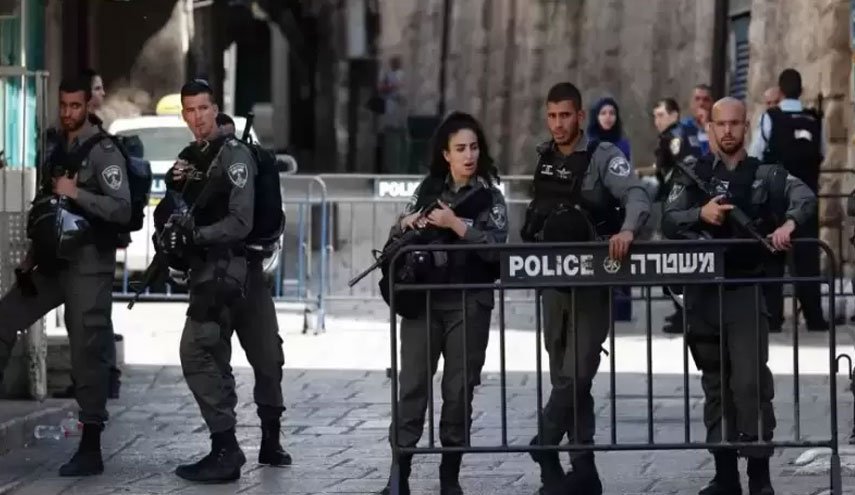 صحيفة عبرية: شرطة الاحتلال تبدأ حالة تأهب واستنفار 