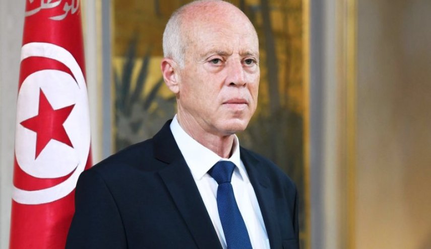الرئيس التونسي يحسم الجدل بشأن النظام الانتخابي