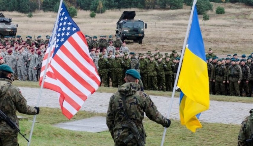 مسؤول أمريكي: واشنطن ولندن لا تريدان أن تنتهي الأزمة الأوكرانية

