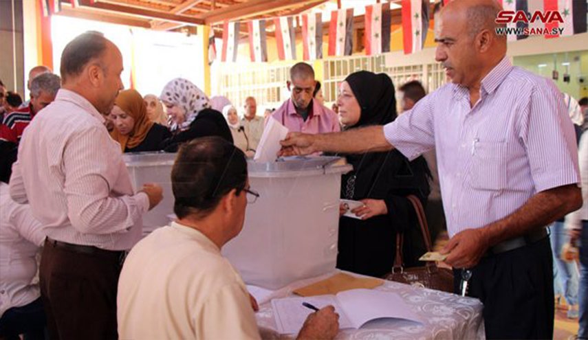 أهالي درعا: يوم انتخابات المجالس المحلية يوم وطني بامتياز
