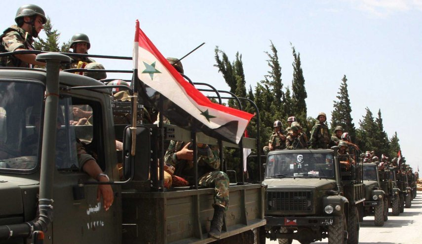 حرکت کاروان نظامی ارتش سوریه به سمت خطوط تماس در حومه الرقه/ انهدام دوربین مداربسته حرارتی متعلق به 
