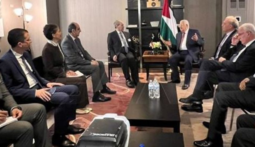 المقداد يلتقي رئيس السلطة الفلسطينية ووزير الشؤون الخارجية لصربيا في نيويورك