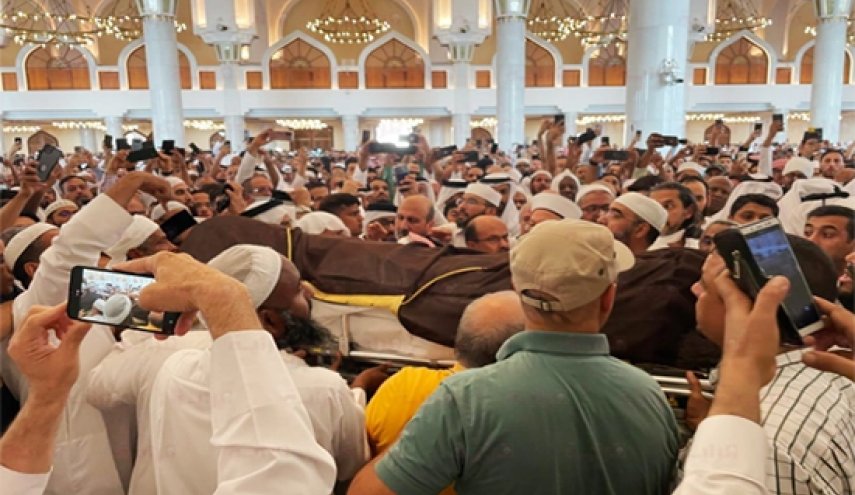 تصاویری از برگزاری مراسم تشییع و خاکسپاری یوسف قرضاوی در قطر