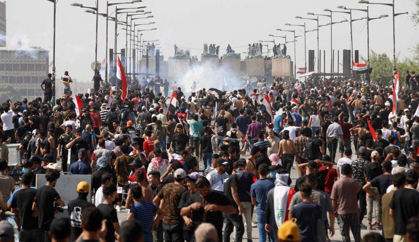 العراق.. حصيلة جديدة لمصابي التظاهرات من المدنيين والامن