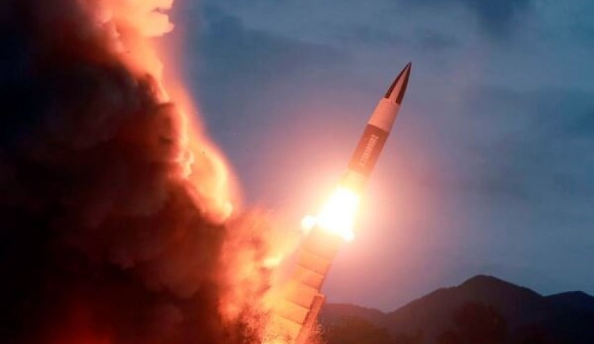 رزمایش آمریکا در منطقه؛ کره شمالی در تازه ترین اقدام خود دو موشک بالستیک شلیک کرد

