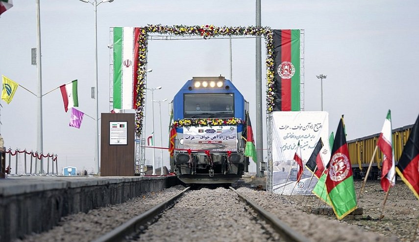 قريبا... إيران تنقل البضائع إلى أفغانستان عبر السكك الحديدية
