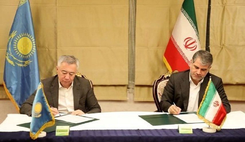 توقيع مذكرة تعاون مشترك متعددة الجوانب بين إيران وكازاخستان