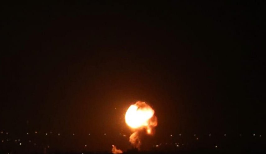 هجمات صهيونية على مواقع في شمال وجنوب ووسط قطاع غزة