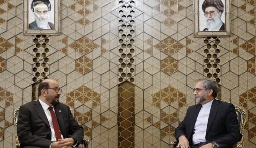 ابراز تمایل سفیر امارات در تهران برای پیشبرد روابط دوجانبه