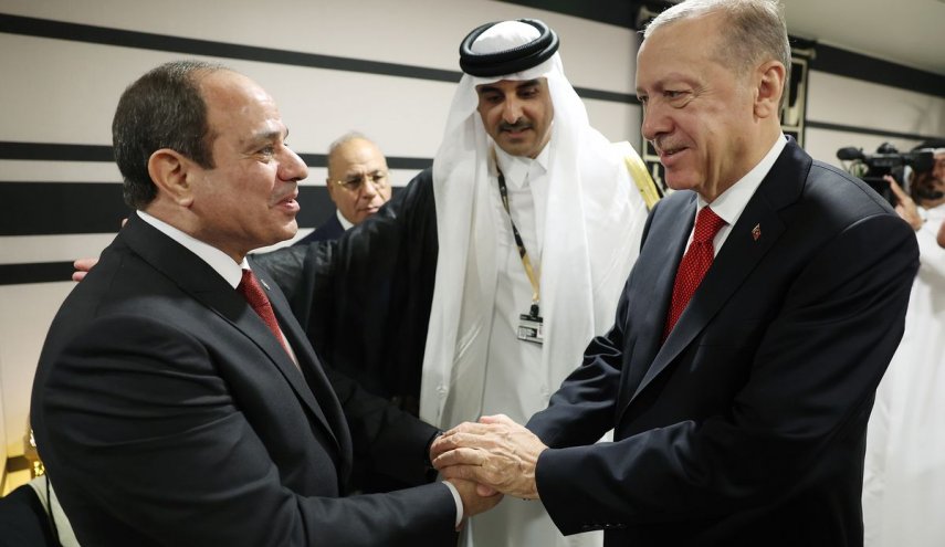 توافق روسای جمهوری ترکیه و مصر برای افزایش سطح روابط 

