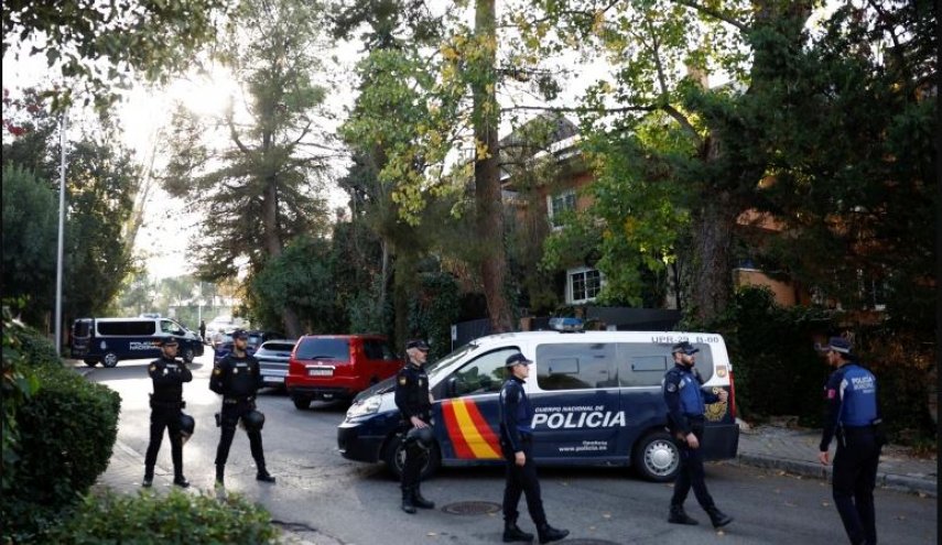 إصابة موظف بانفجار وقع في سفارة أوكرانيا في مدريد