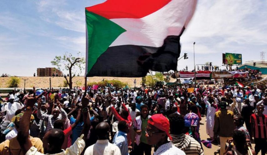 توافقنامه بازگشت به حکومت مدنی در سودان امضا شد
