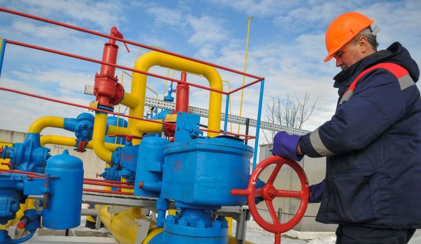 ’غازبروم’ تضخ اليوم 42.3 مليون متر مكعب من الغاز إلى أوروبا عبر أوكرانيا