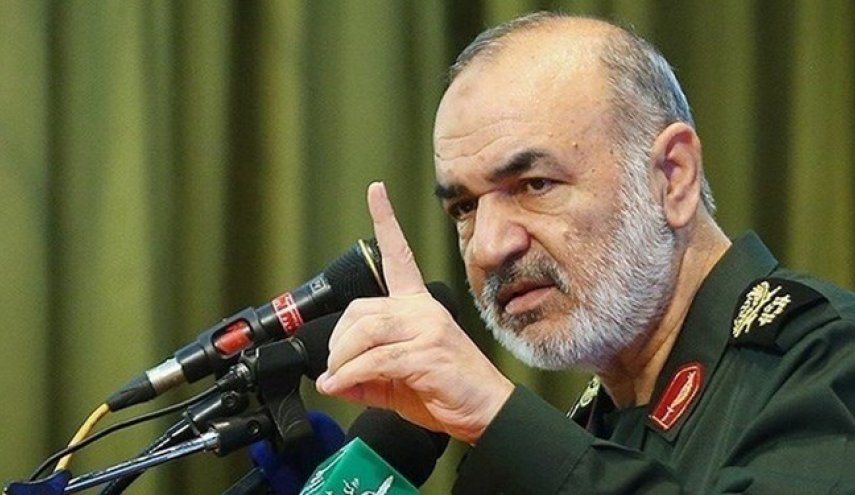 قائد الحرس الثوري: الأعداء يريدون وقف تقدم الجمهورية الاسلامية