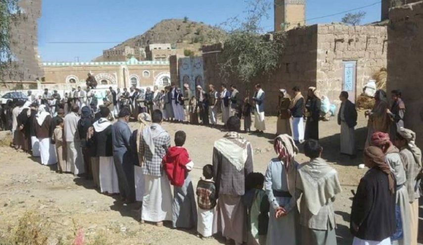 صنعاء: وقفات احتجاجية تنديدا بمماطلة تحالف العدوان عن رفع الحصار ودفع المرتبات