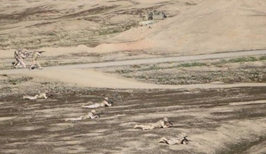 حرس الحدود الايراني يجري مناورات على حدود محافظة كلستان