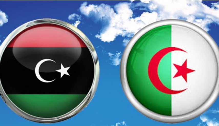 الجزائر وليبيا تعتزمان انشاء شبكة كهرباء مباشرة 