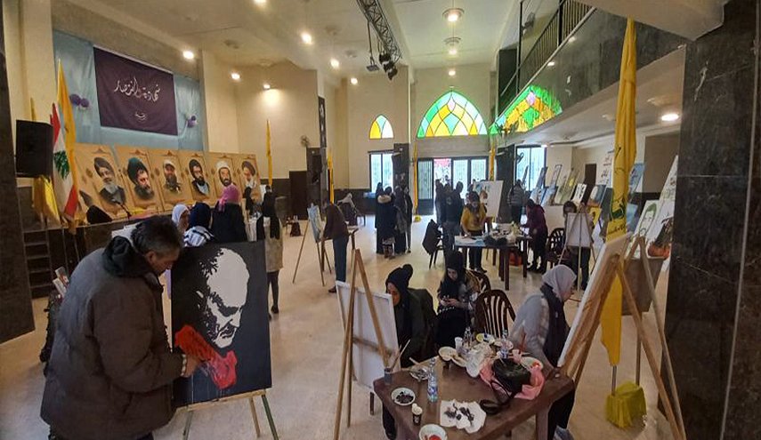 مرسم فني بجنوب لبنان في ذكرى انتصار الثورة الاسلامية والقادة الشهداء