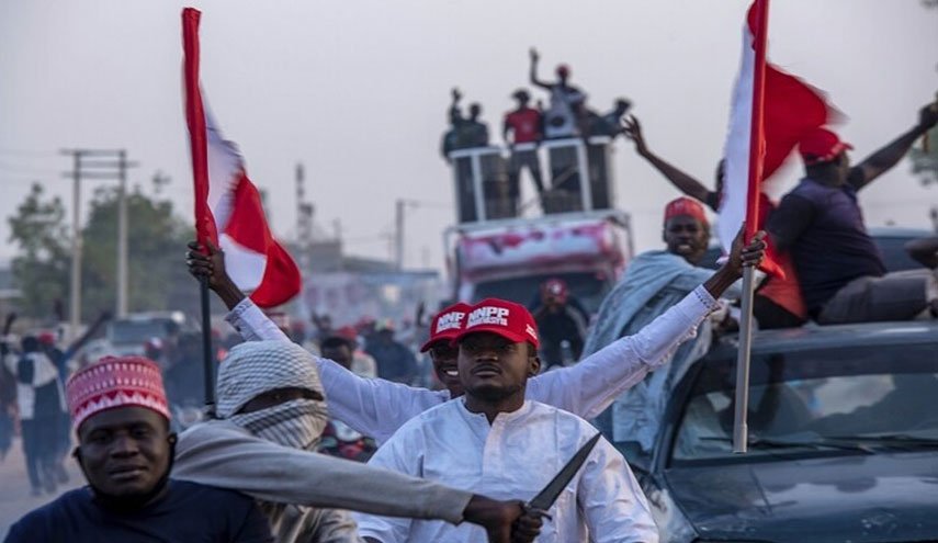  اعتقال برلماني نيجيري قبل الانتخابات العامة بيوم 