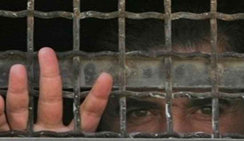 الأسرى الفلسطينيون يواصلون حالة العصيان في سجون الاحتلال