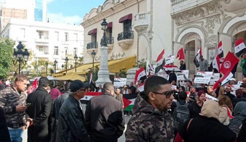  وقفة تضامنية في تونس لتنديد بالحصار على سورية 