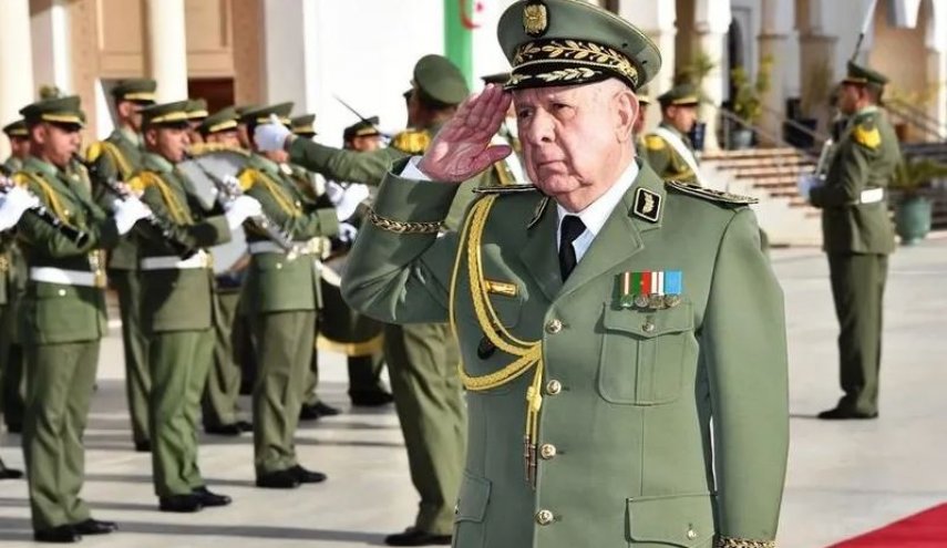 رئيس أركان الجيش الجزائري: أوكلت لسلاح الدرك مهام حساسة كثيرة