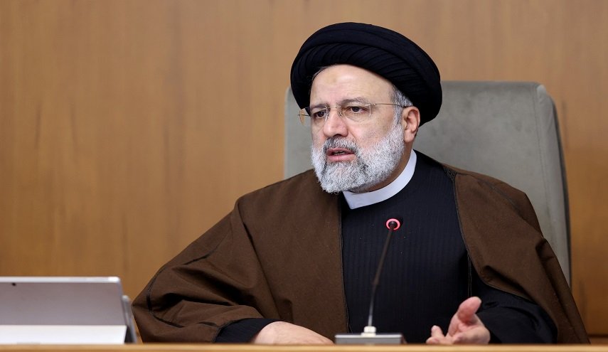 رئيسي: 150 إنجازا في الصناعات النووية شهادة فخر للشعب الإيراني