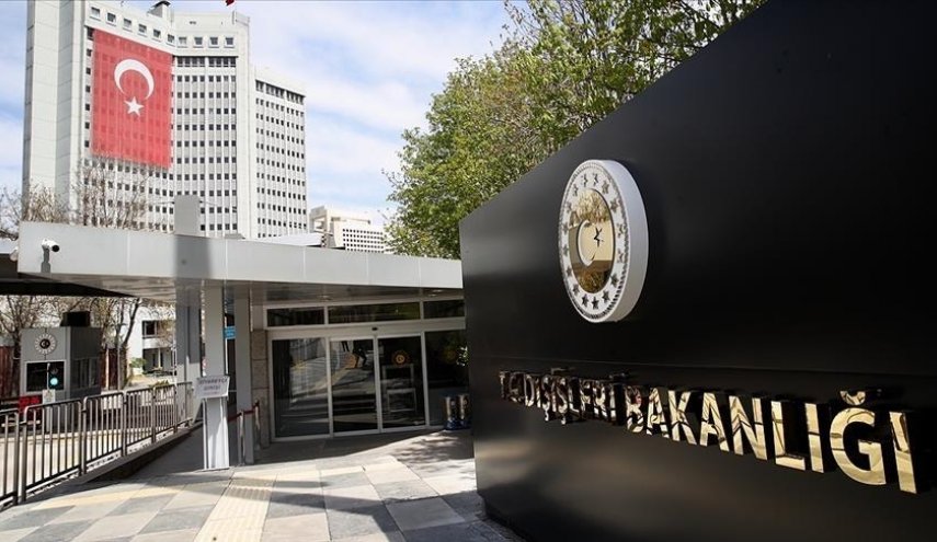 تركيا تنتقد رسو غواصة أمريكية في قبرص: لن تسهم في حل قضية قبرص