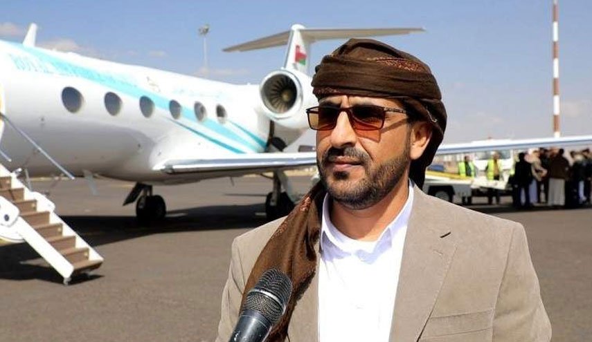 عبد السلام يغادر صنعاء برفقة الوسطاء العمانيين