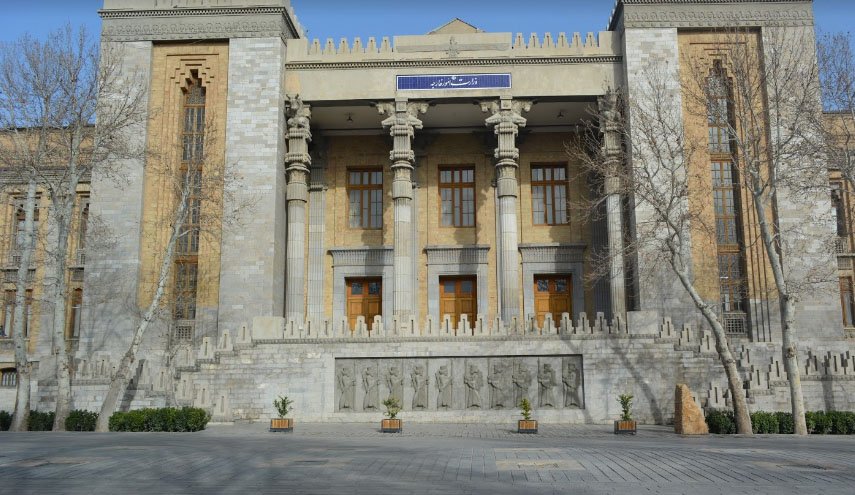 اخراج ۴ دیپلمات جمهوری آذربایجان از ایران 