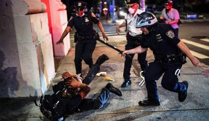 خشونت ادامه‌دار پلیس آمریکا علیه سیاهپوستان
