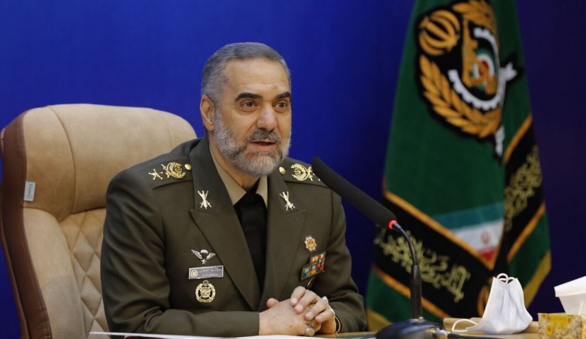 وزير دفاع إيران: لا قيود لدينا على تصدير واستيراد المعدات العسكرية