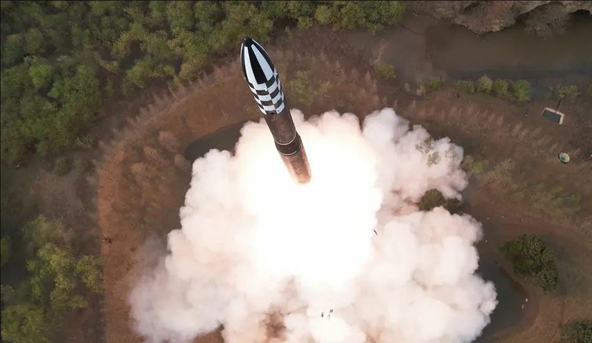 أمريكا وكوريا الجنوبية واليابان تدين إطلاق كوريا الشمالية الصواريخ الباليستية

