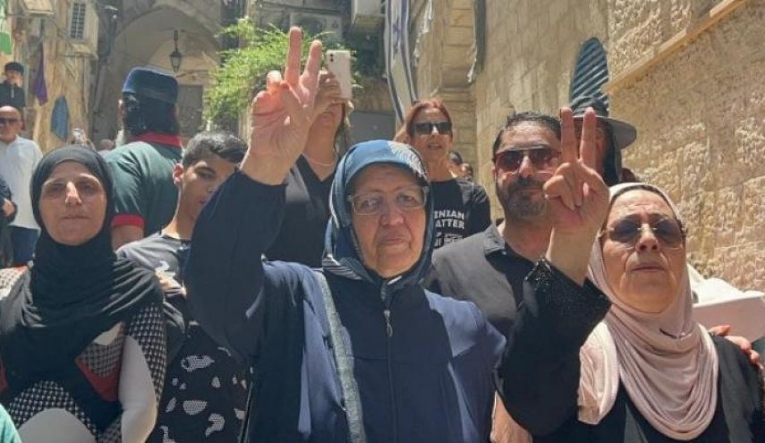 تجمع اهالی قدس در اعتراض به حکم تخلیه یک خانه فلسطینی+عکس