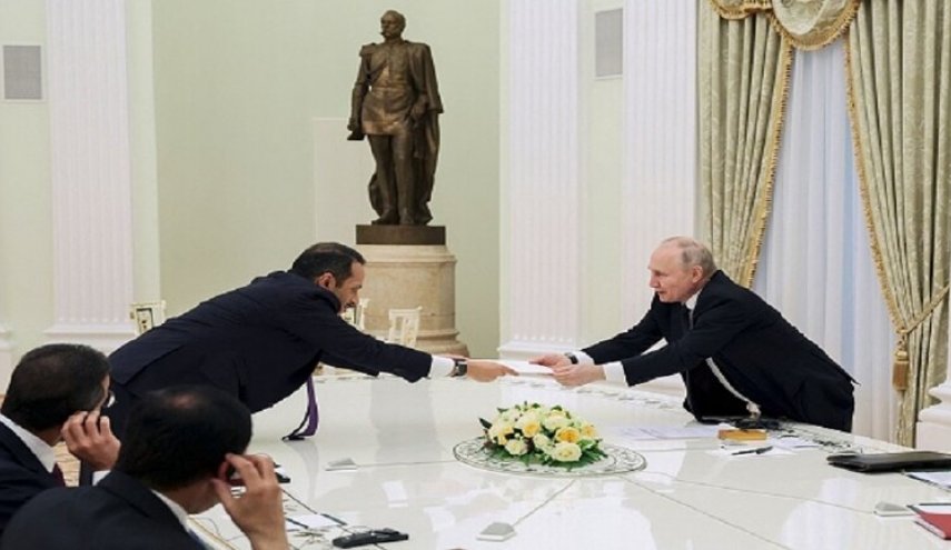 بوتين يتسلم رسالة من أمير قطر