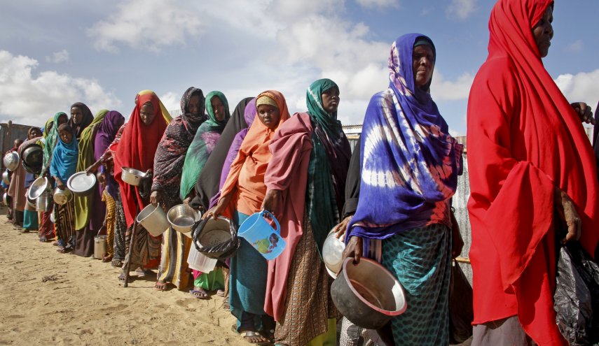 الأمم المتحدة تخفض المساعدات الغذائية للصومال رغم جوع ثلث السكان