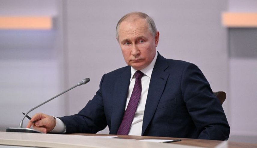 الرئيس الروسي يرفع الحد الأقصى لسن التعاقد مع القوات المسلحة إلى 70 عاما