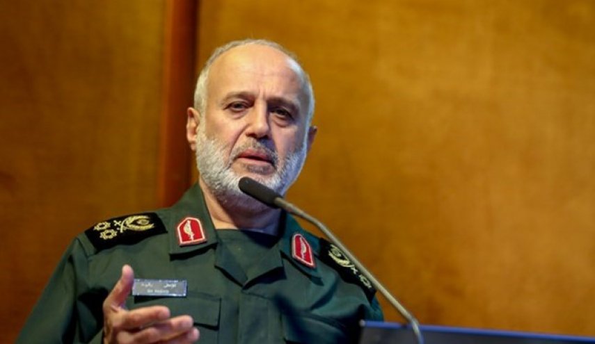 اللواء رشيد: جيشنا مصدر قوتنا الدفاعية في ردع العدو وحفظ استقلال ايران العزيزة