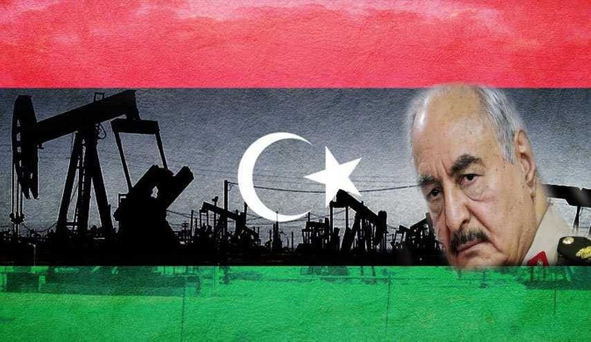 حفتر يهدد بتدخل الجيش الليبي لإدارة عوائد النفط 
