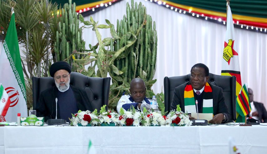 آیت الله رئیسی: ایران و زیمبابوه مصمم به گسترش سطح روابط تجاری و اقتصادی هستند
