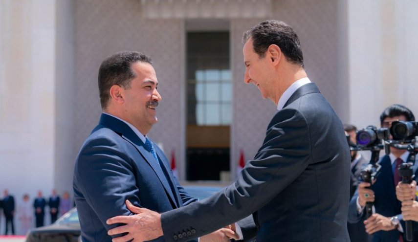 الرئيس السوري يستقبل رئيس وزراء العراق في قصر الشعب