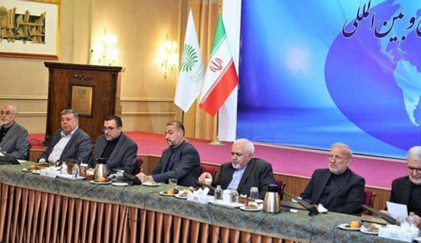 اجتماع المجلس الاستشاري لوزارة الخارجية بحضور أمير عبداللهيان ووزراء خارجية سابقين