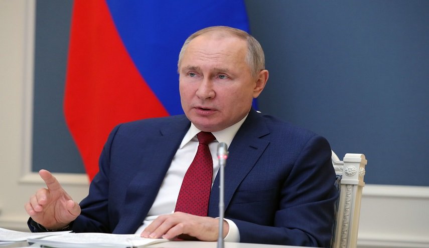 بوتين يحذر من محاولة 'دولة أوروبية' غزو أوكرانيا وبيلاروسيا 
