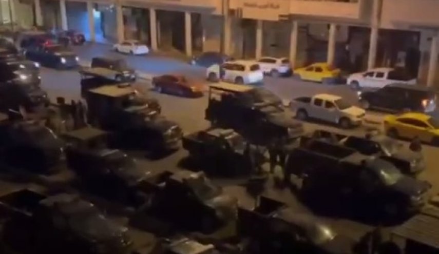 تنش حضور گروه های مسلح در خیابان های شهرک صدر بغداد + ویدیو