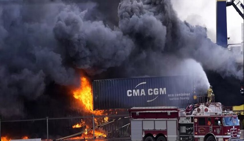 آتش‌سوزی گسترده در ترکیه؛ ۱۰  کارخانه طعمه حریق شد+ فیلم