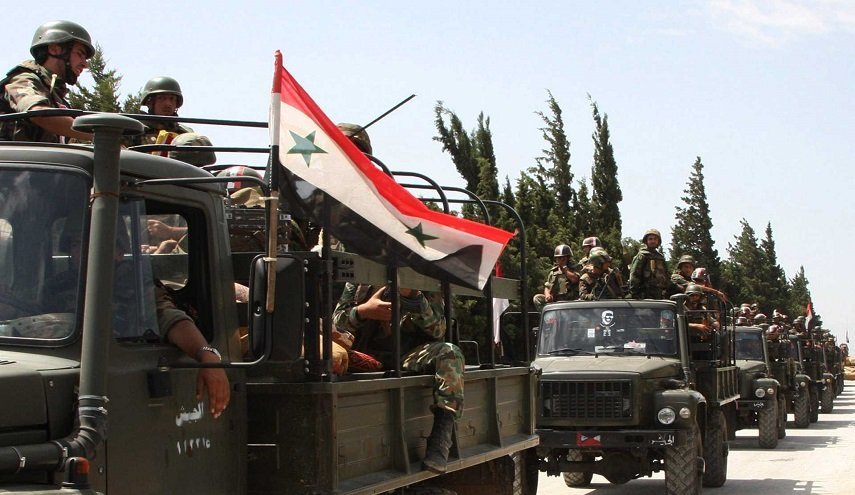 الجيش السوري يستهدف مواقع إرهابيي 