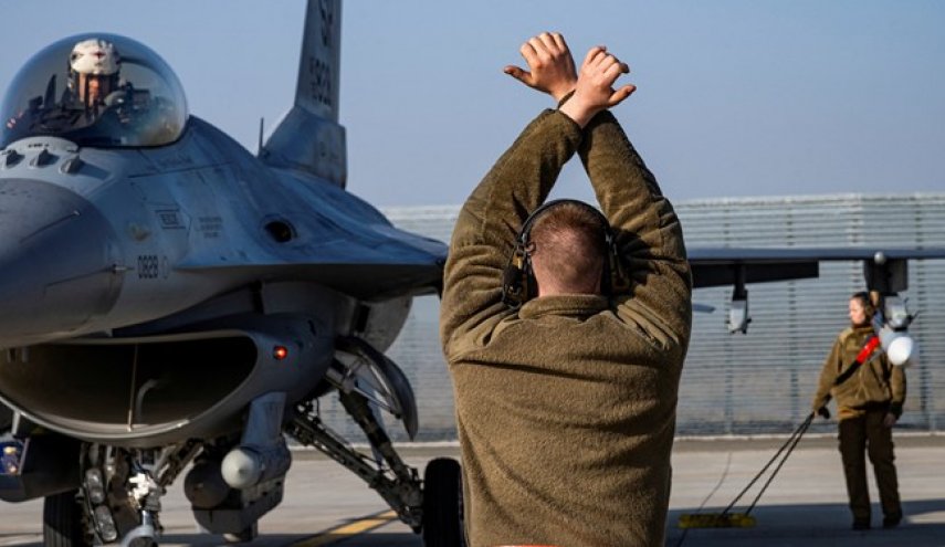 دانمارک تا پایان سال 6 جنگنده اف-16 به اوکراین می‌دهد

