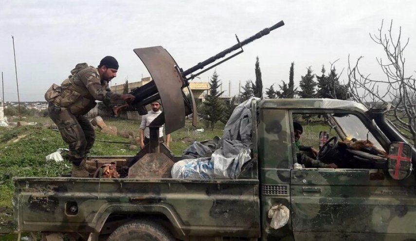 استشهاد 14 جنديا سوريا أثناء التصدي لهجوم إرهابي شنته 