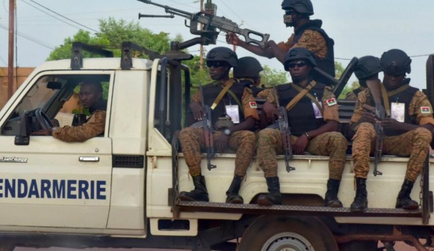 حمله تروریست‌ها به ارتش بورکینافاسو ۵۳ کشته برجای گذاشت
